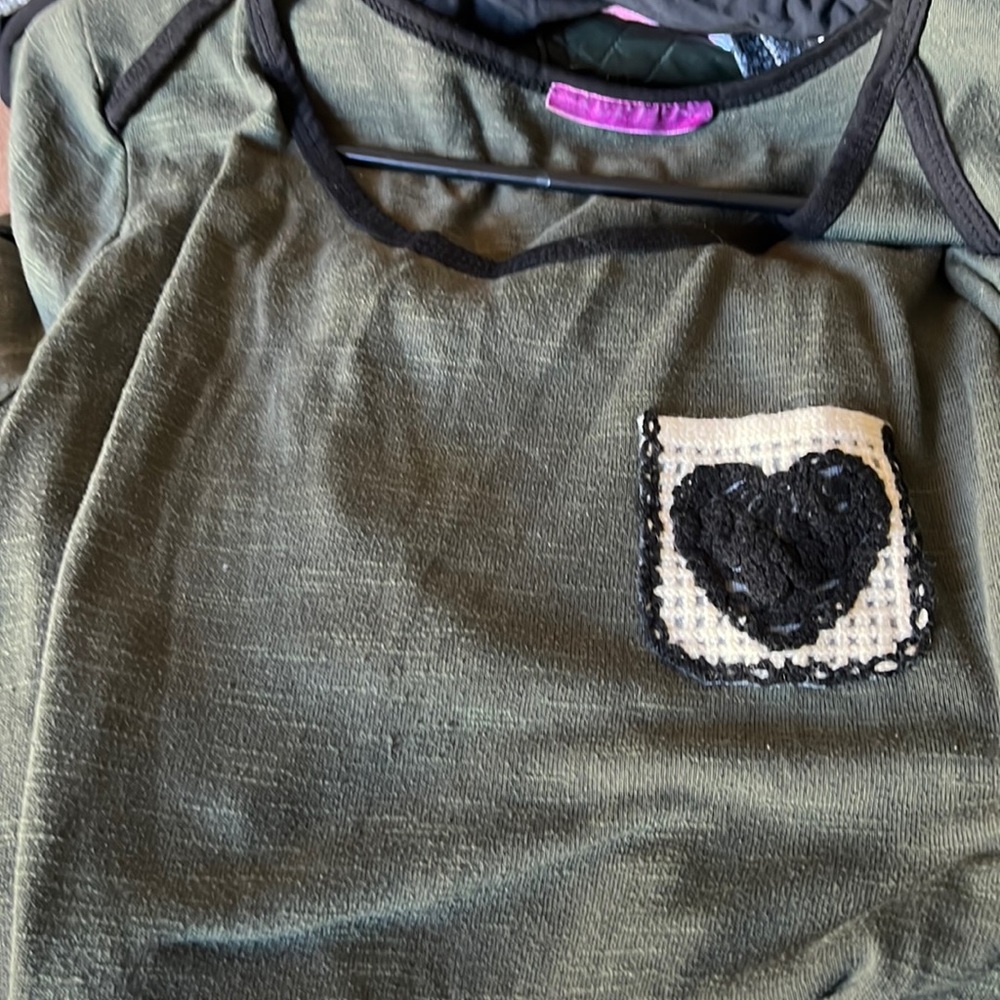 Hunter green long sleeve warm shirt